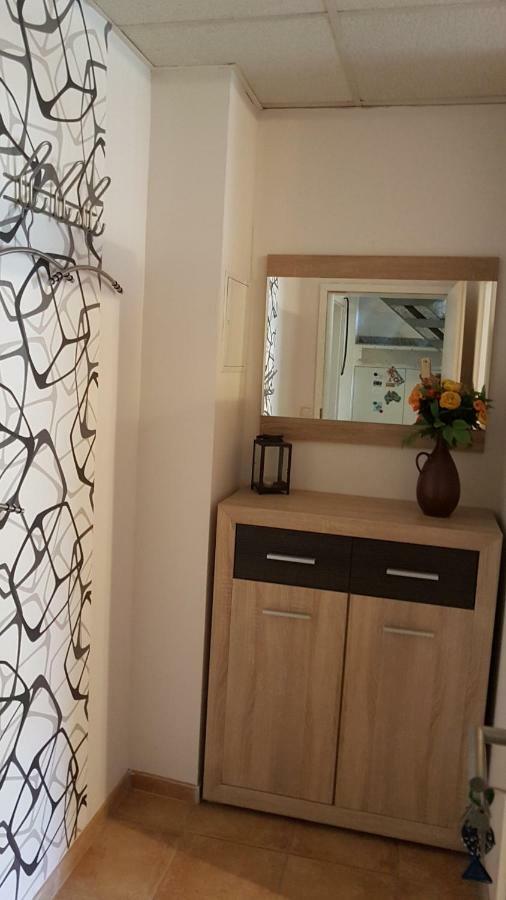 Apartment Im Gruenen Mit Anbindung Ans Zentrum 에르푸르트 외부 사진