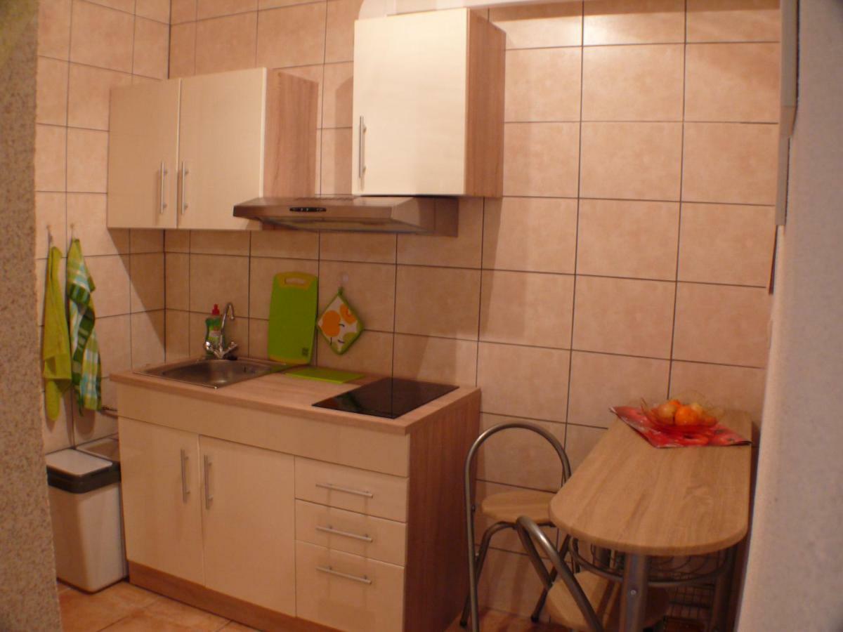 Apartment Im Gruenen Mit Anbindung Ans Zentrum 에르푸르트 외부 사진
